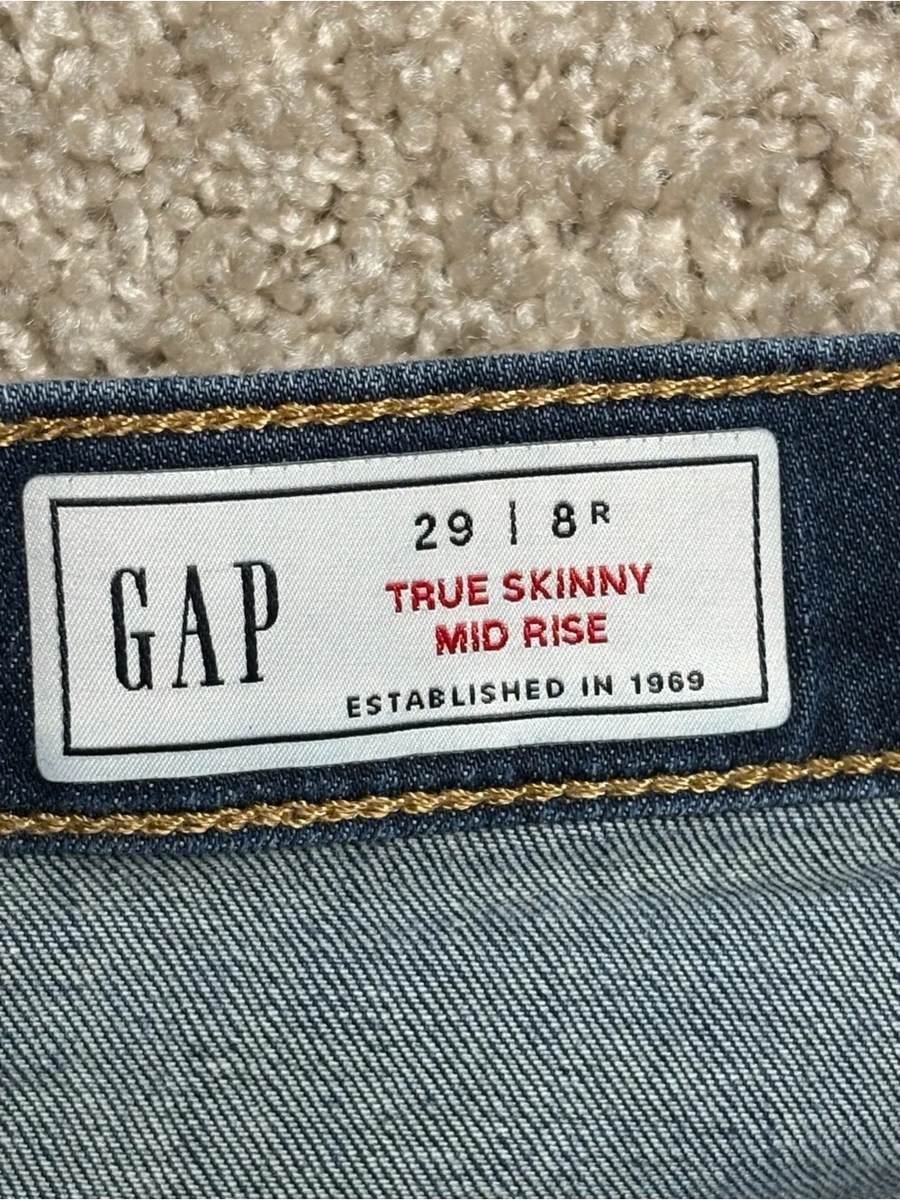 GAP True Skinny Mid Rise Jeans - Picture 4 of 5